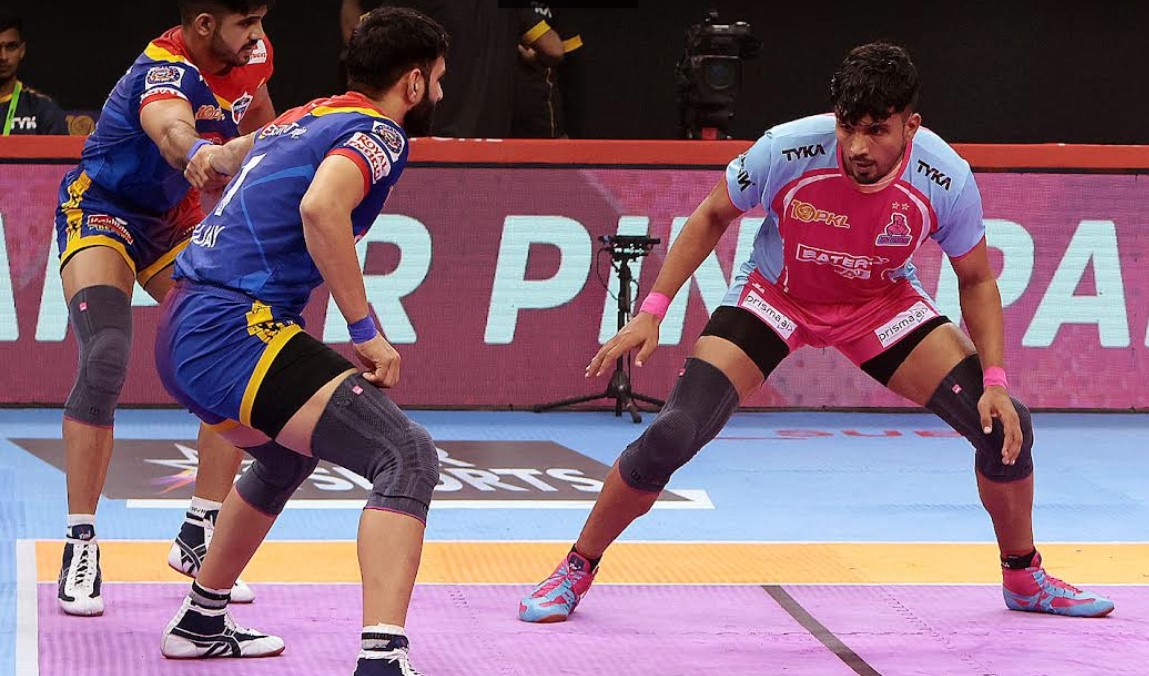 Arjun Deshwal comes back to form as Jaipur Pink Panthers beat UP Yoddhas by 17 points
