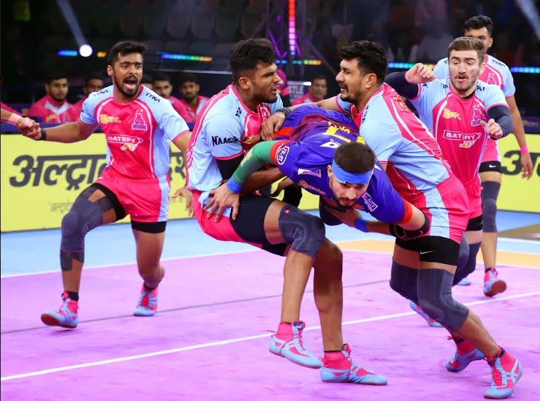 Jaipur Pink Panthers break Dabang Delhi KCs heart beat them 27 22