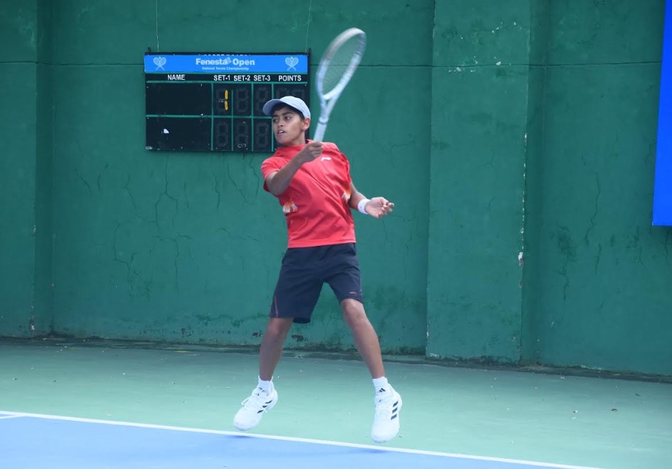 Kaustubh Taanish make winning starts Fennesta Open