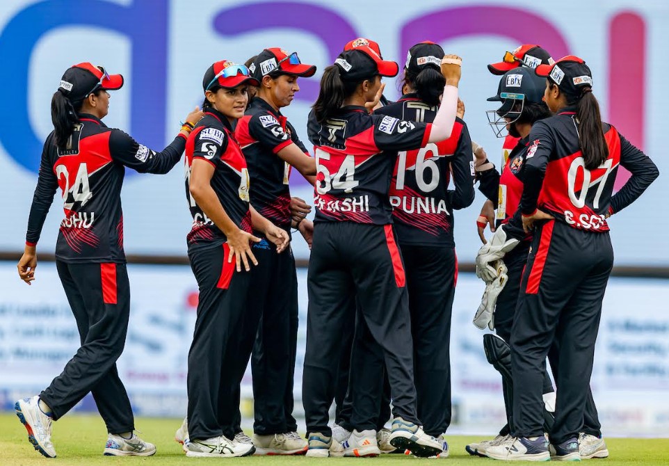 Nort Delhi Strikers vs East Delhi Riders