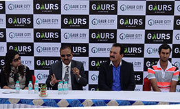 Madan Lal Crickter with Ms Manju Gaur Director Gaurson India Mr Manoj Gaur MD Gaurson India and Coach Mr Yuki Bhambri