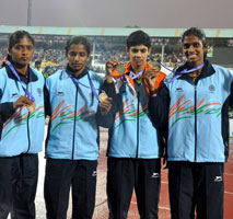 4x400m-Womens-Relay-Gold