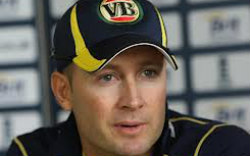 clarke praises tendulkar