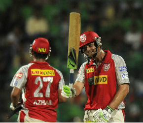 kxipgilchristreadytotakeonsehwag