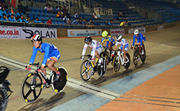 Deborah in Keirin Event track asia cup