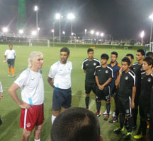 Head-Coach-Colm-Toal-with-Boys--at-the-Aspire-Zone-Training-Centre-in-Doha