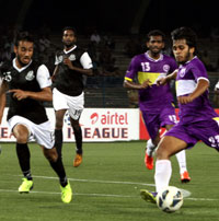 United-SCs-Souvik-Chakraborty-in-action-against-Mohammedan-Sporting