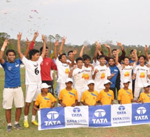 team-hindustan-FC-after-victory-2