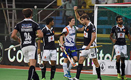 Dabang Mumbai Vs Uttar Pradesh Wizards HIL 2016