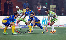 Delhi Waveriders vs Jaypee Punjab Warriors Hockey India League 2016