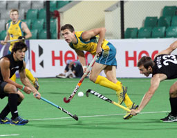 Ogil-Vie-Flynn-of-AUS-in-action-against-NZL-in-their-HHJW-Cup-Men-2013
