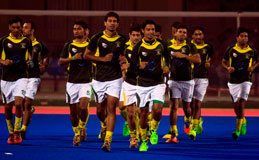 Pakistan-Men-Hockey-Team-Practicing