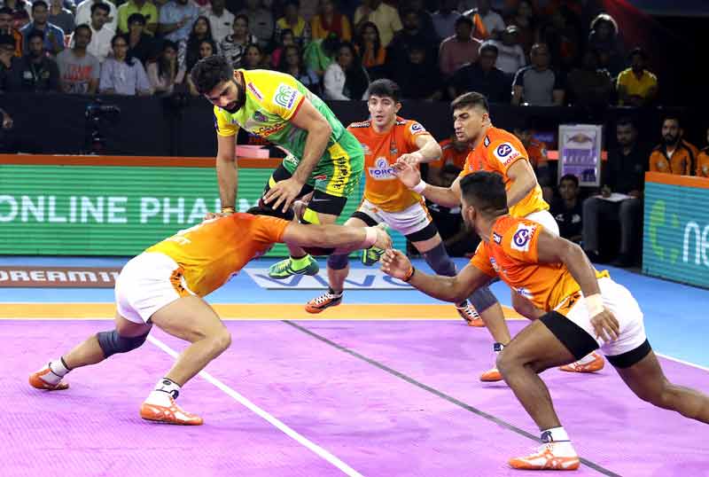 Patna Pirates beat home team Puneri Paltan 55 33