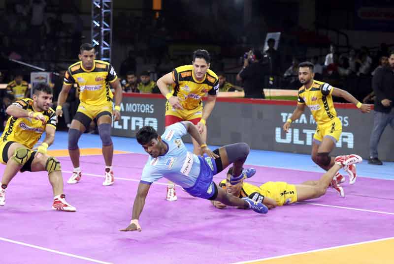 Telugu Titans beat Tamil Thalaivas 35 30