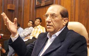 Vijay Kumar malhotra