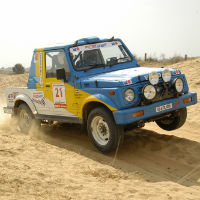 suresh rana leads on the second day of maruti suzuki desert storm race
