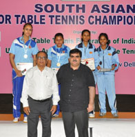 Junior-Girls-singles-champion