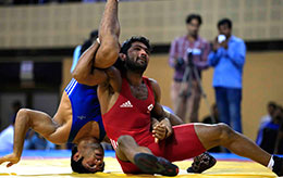 Olympian Yogeshwar Dutt and Amit Dhankhar in action during trials