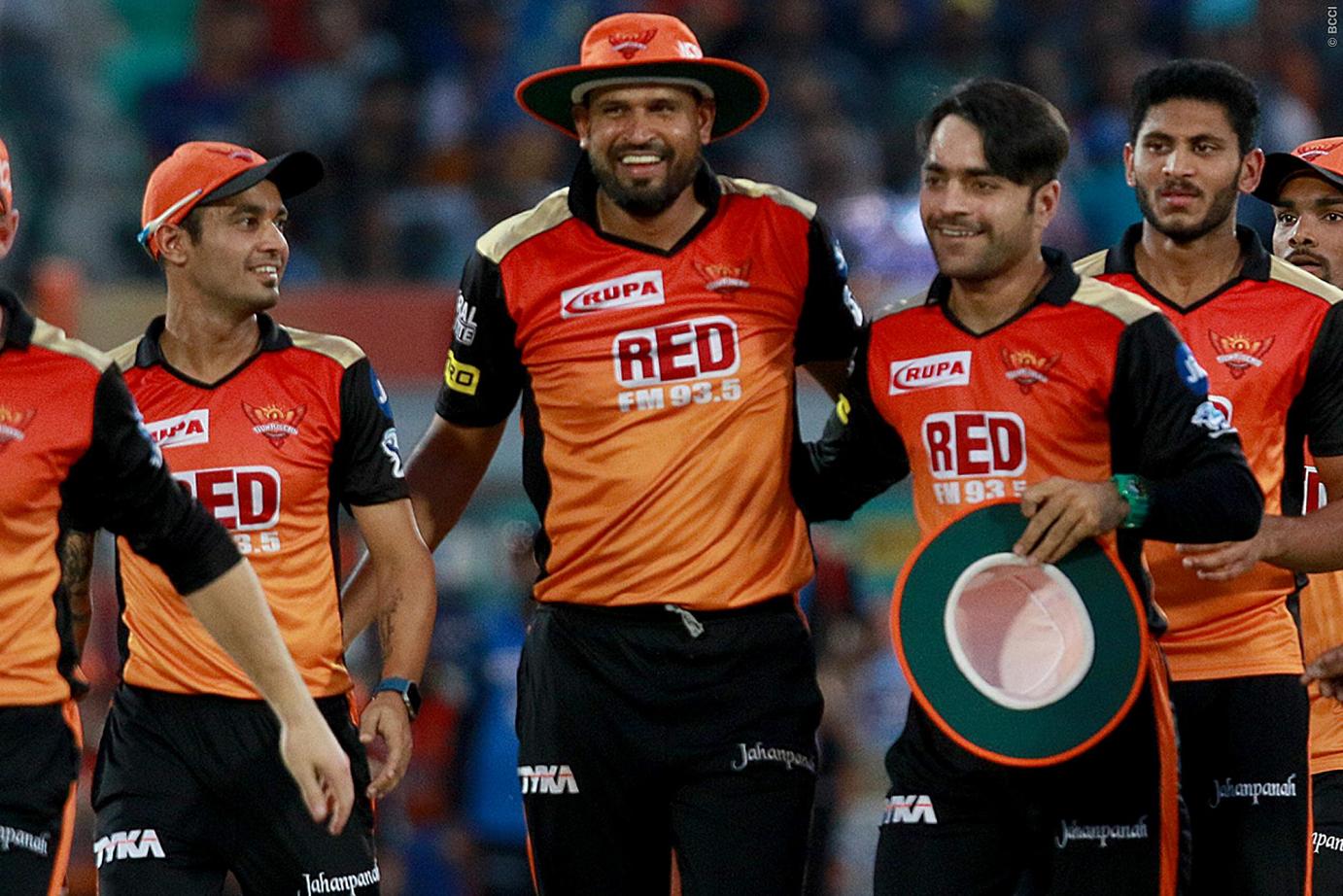 DD batsmen run into SRH bowlers